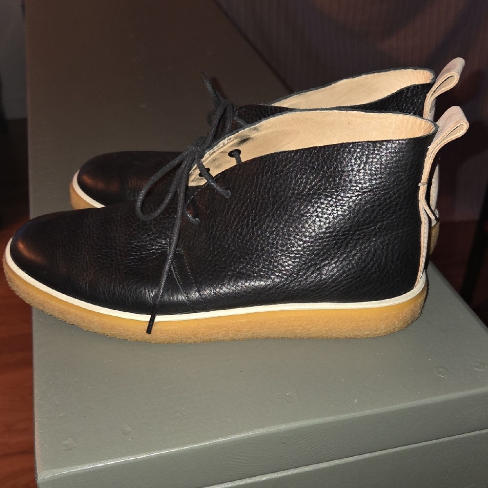 Ecco Black Leather Boots with Brown Sole